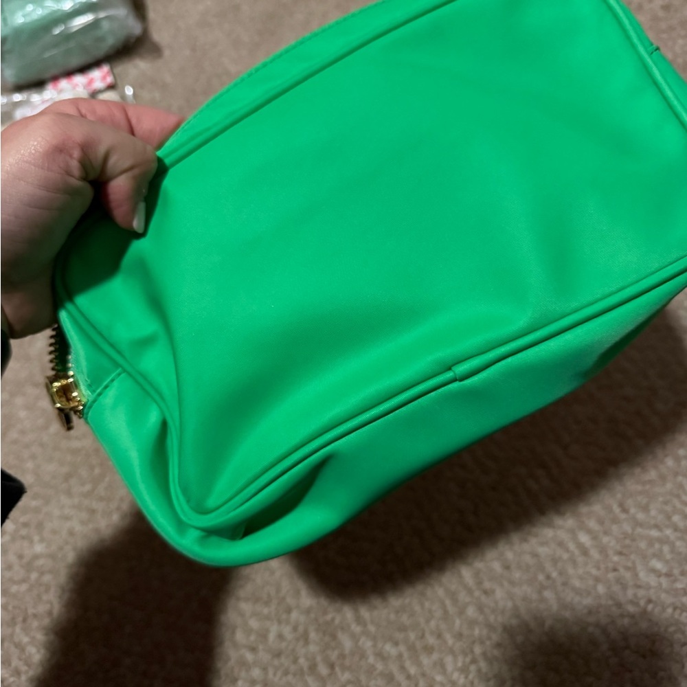 Stoney clover lane avocado small clear front pouch - Picture 5 of 5